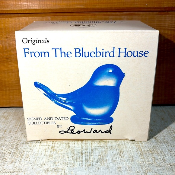 Vintage - 1987 Leo Ward Blue Bird of Happiness - Terra Studios - Picture 2 of 11